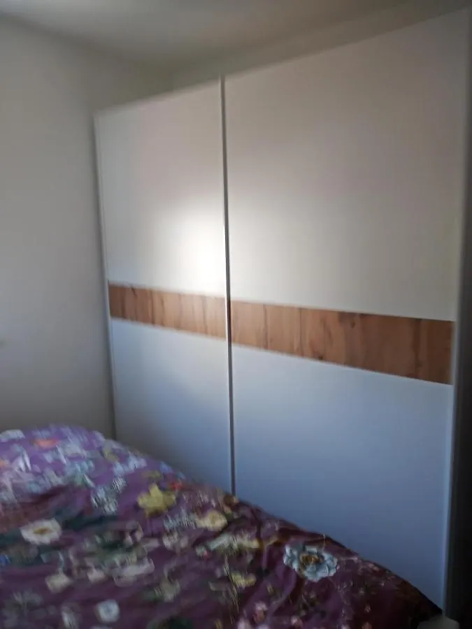 Apartma D Apartment Liznjan